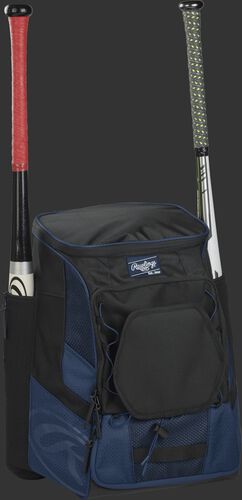 Front right of a navy/black R600 Rawlings players bag with two bats and Oval R printed on the bottom panel