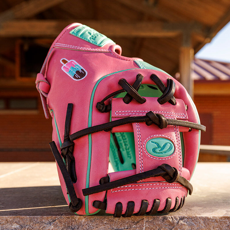 Rawlings Heart of the Hide Fro-Glo Limited Edition Glove