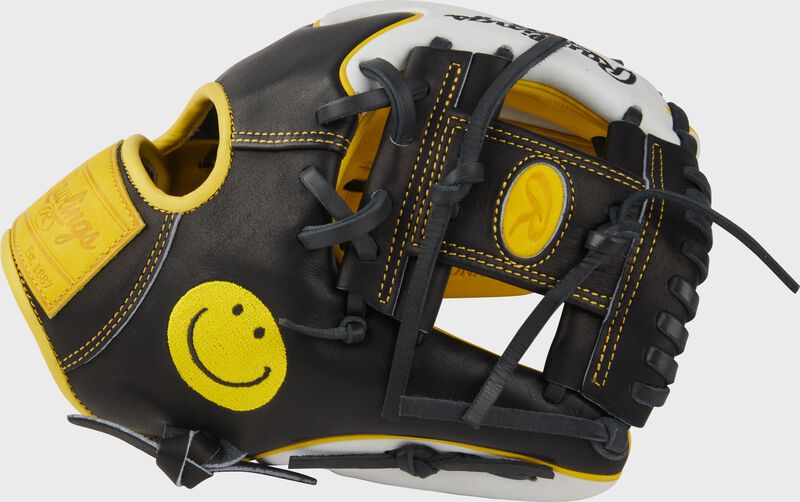 Heart of the Hide Omaha Collection Smiley Face Glove