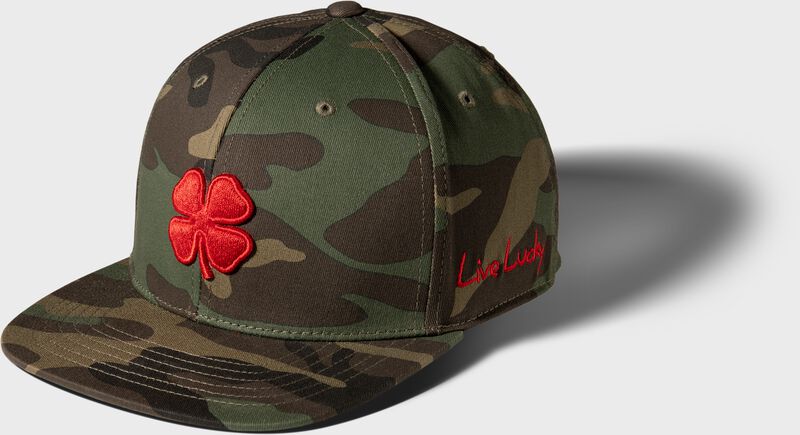 Front of a camo Rawlings Black Clover Game Day camo fitted hat - SKU: BCR3GDC0081