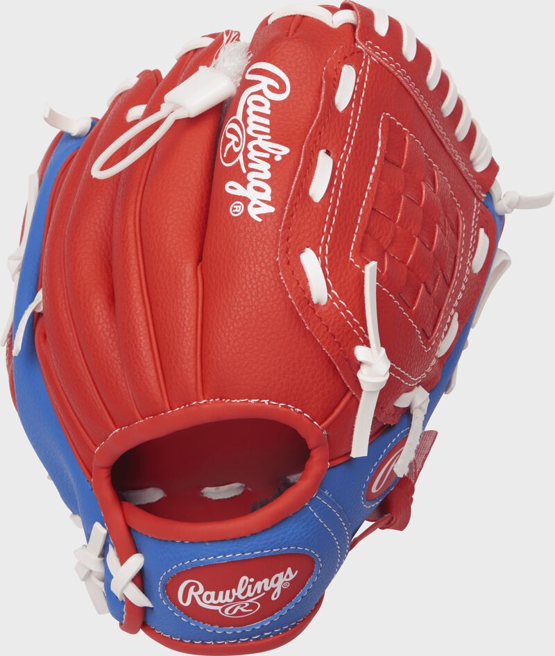 Players Series 9 in Baseball/Softball Glove with Soft Core Ball