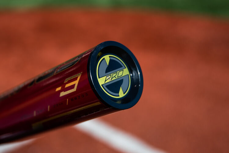 End cap of a Rawlings BBCOR Quatro Pro with a field in the background - SKU: BBZQ3