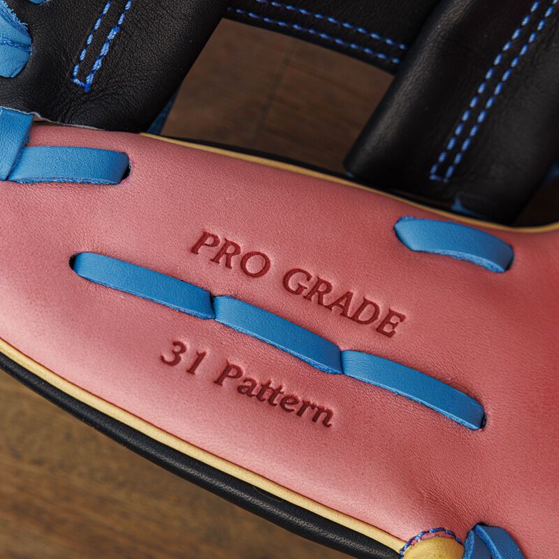 Rawlings Wood-Grain Exclusive 11.5 Inch Infield Glove, Right Hand Throw