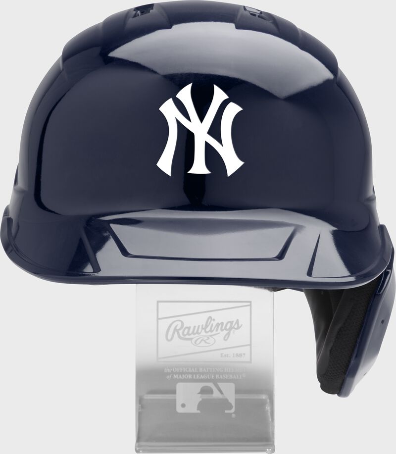 Front of a New York Yankees replica helmet - SKU: MLBMR-NYY loading=