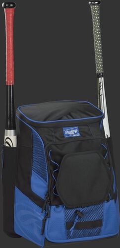 Front right of a royal/black R600 Rawlings players bag with two bats and Oval R printed on the bottom panel
