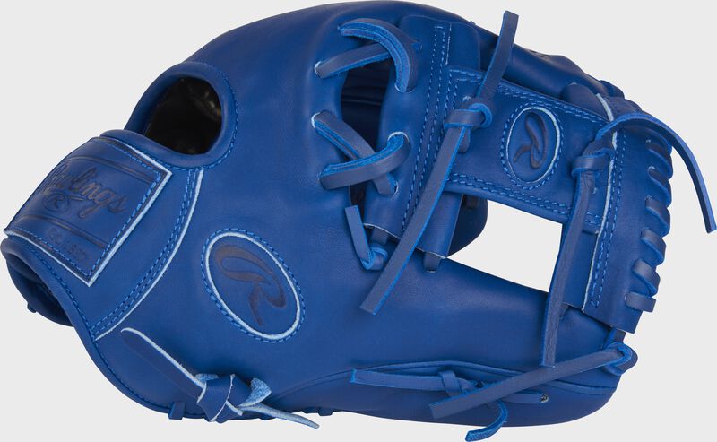 Thumb of a Royal Heart of the Hide Royal element glove with a Royal I web - SKU: PRO204-2R