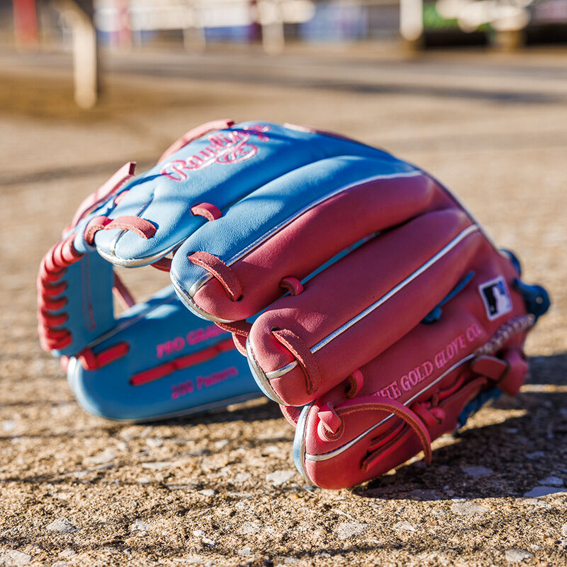 Rawlings R2G Heart of the Hide Infield Glove | Exclusive