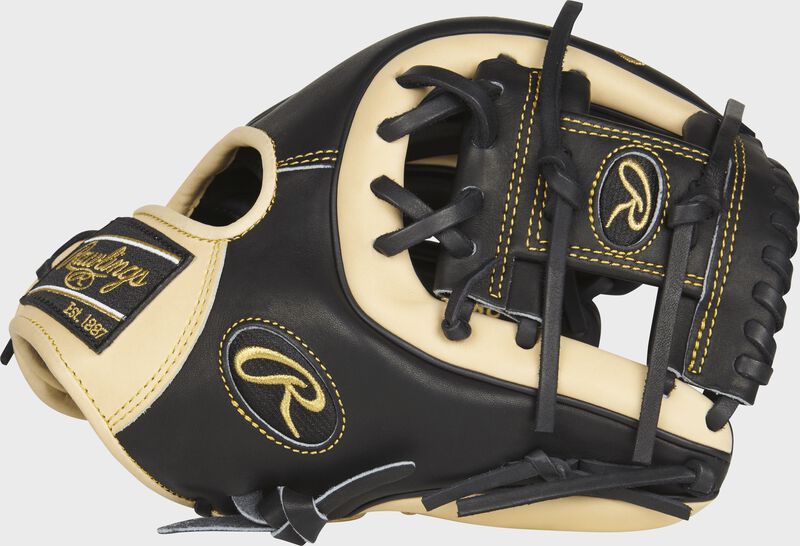 Thumb view of a PRO312-2BC 11.25-inch Heart of the Hide infield glove with a black I web
