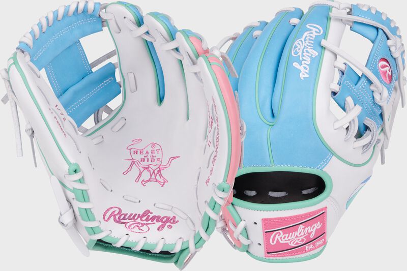 Limited Edition Heart of the Hide Omaha Collection Beach Ball Glove, Right Hand Throw