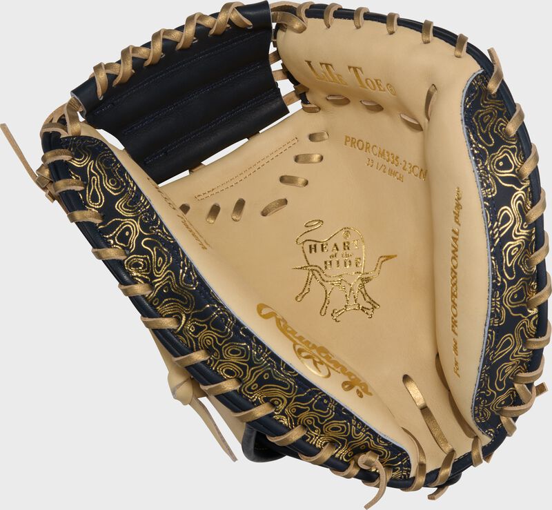 Exclusive Heart of the Hide 33.5-Inch Catcher's Mitt, Right Hand Throw