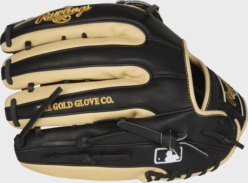 Pinky back view of black and camel 2021 Heart of the Hide R2G 12.75-inch outfield glove