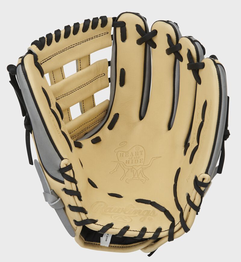 Camel palm of a Heart of the Hide H-Web glove with a camel web and black laces - SKU: PRO315-6CG