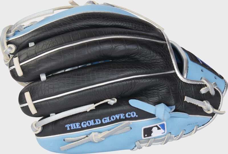 Black croc embossed back of a Heart of the Hide R2G 12" glove with the MLB logo on the pinky - SKU: RSGRPROR206-22CB