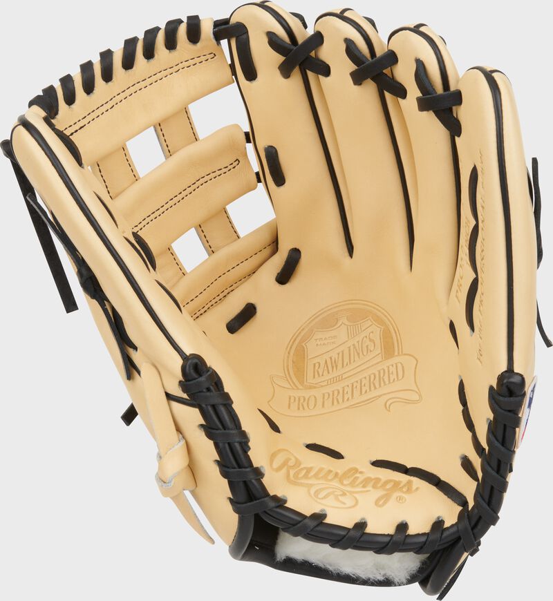 Camel palm of a Rawlings Manny Machado Pro Preferred Gameday 57 glove with black laces - SKU: PROSNP6-MM13