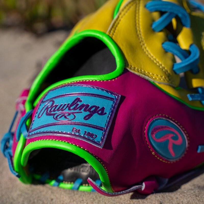 Rawlings Heart of the Hide Spring Break 11.5 Inch Infield Glove, Right Hand Throw