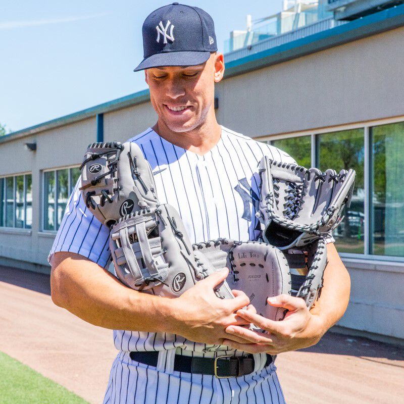 Aaron judge youth glove new arrivals