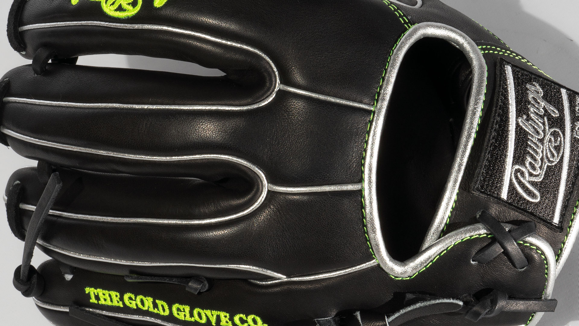 Custom Gloves for Baseball and Softball