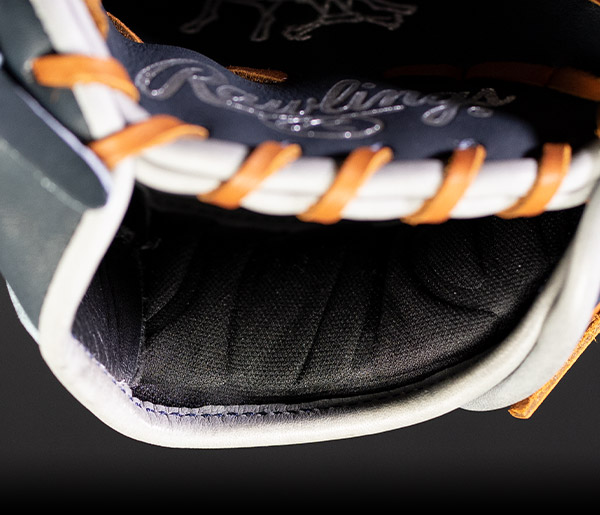 Rawlings Heart of the Hide R2G Series 11.25 in Outfield Glove